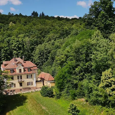 Rhon Waldcafe St. Georg 4*